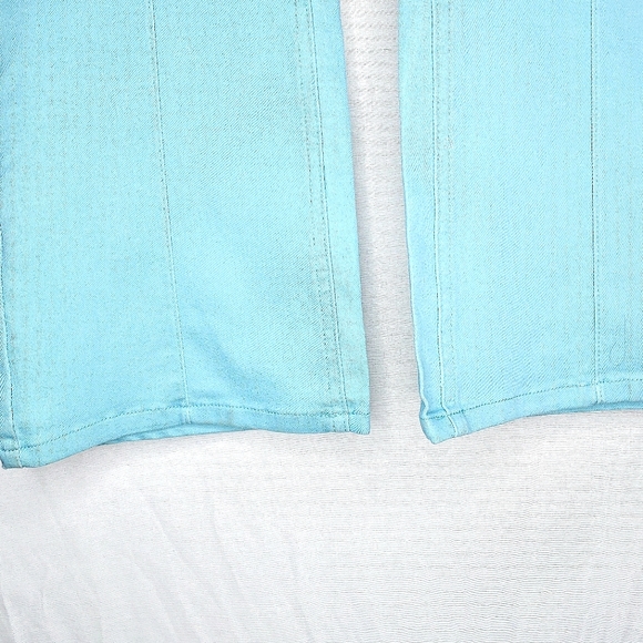 Diane Gilman DG2 suddenly slim jeans. Aqua blue, bootcut, Size Large. - Picture 9 of 13